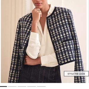 Ann Taylor Navy and Cream Tweed Cropped Blazer